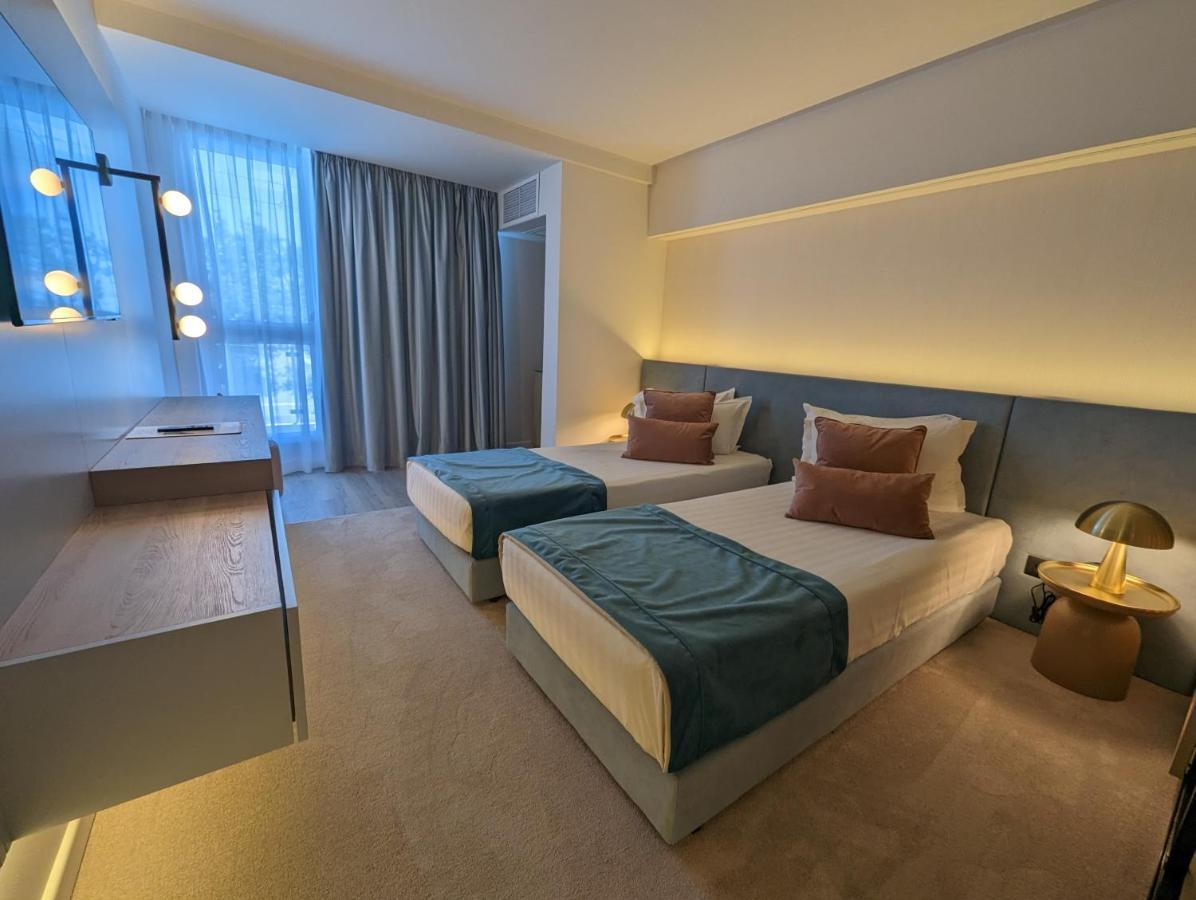 Bavaria Blu Mamaia